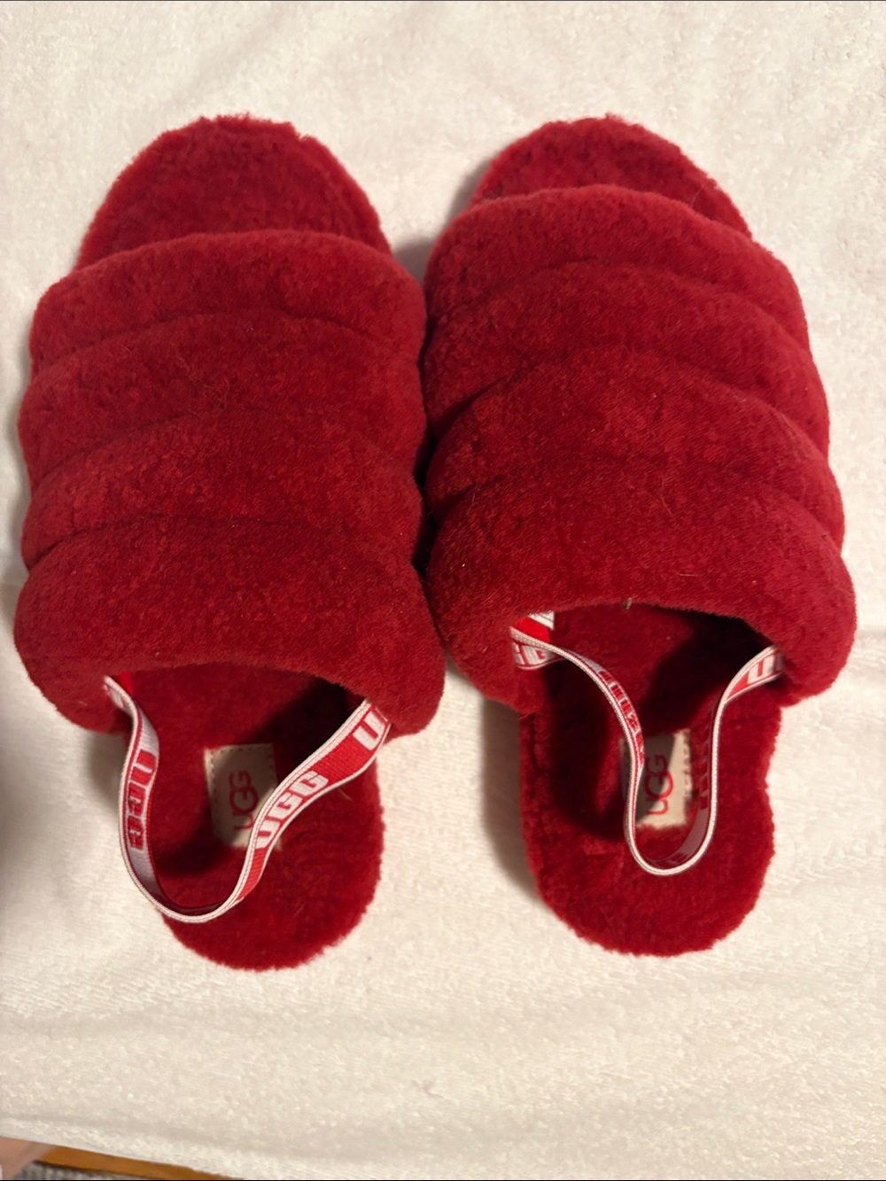 UGG Fluff Yeah Red Shearling Slingback Slippers Slides Size 5 EUC